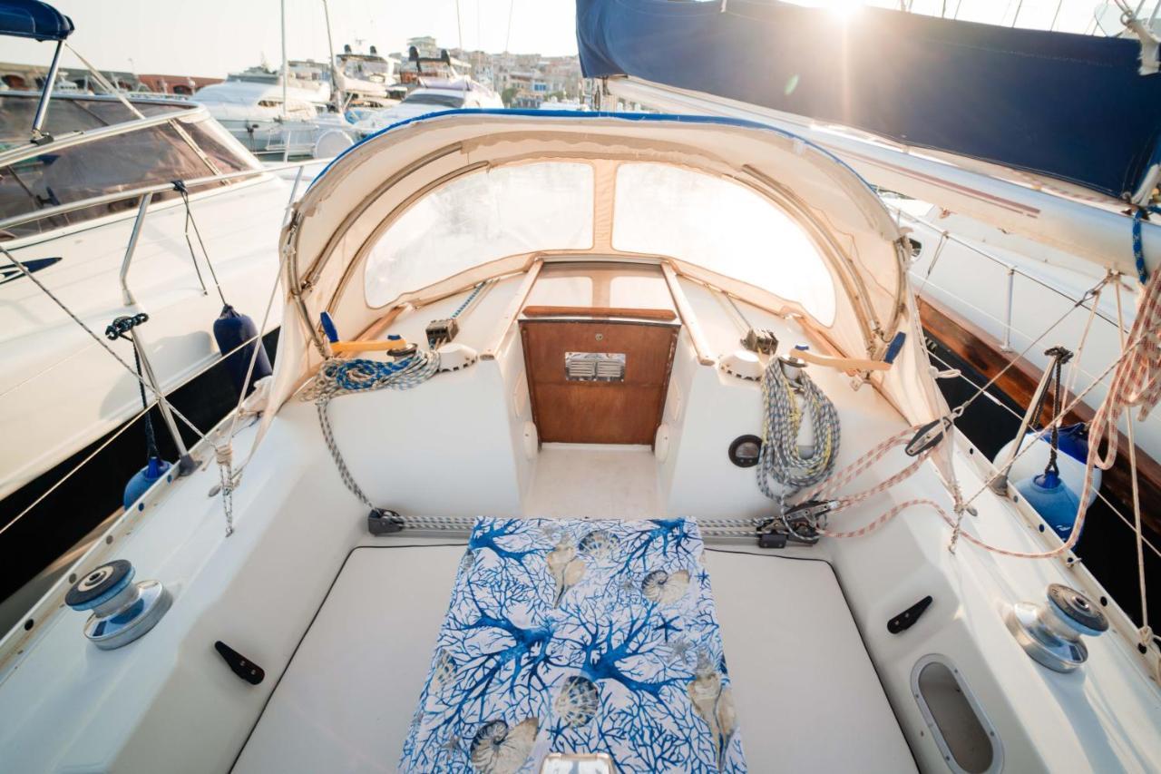 Fortuna In Boat Ξενοδοχείο Marina di Camerota Εξωτερικό φωτογραφία